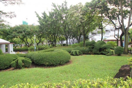 Kowloon Walled City Park, lohikäärmehän se siinä.