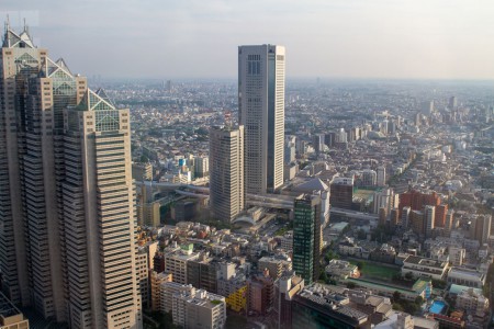 Näkymät Tokion Matropolialueen Kaupungintalon näköalakerroksesta, 202 metriä