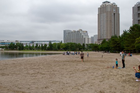 Daiba - uimaranta - uiminen kielletty