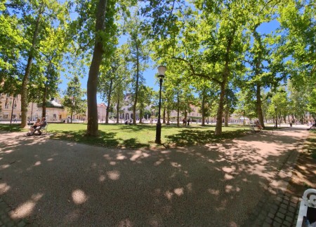 Lähipuisto