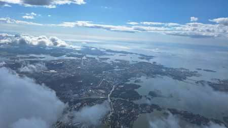 Ohutta yläpilveä 