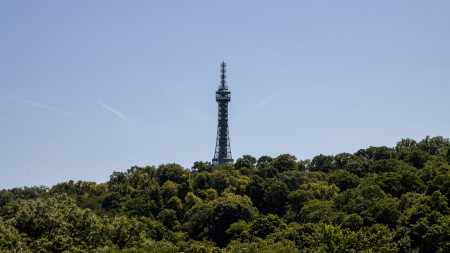 Petrin kukkula ja torni