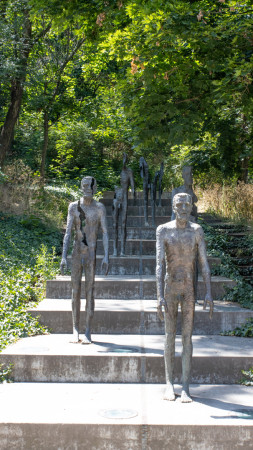 Kommunismin uhrien muistomerkki