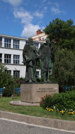 Tähtitieteilijät Brahe ja Kepler